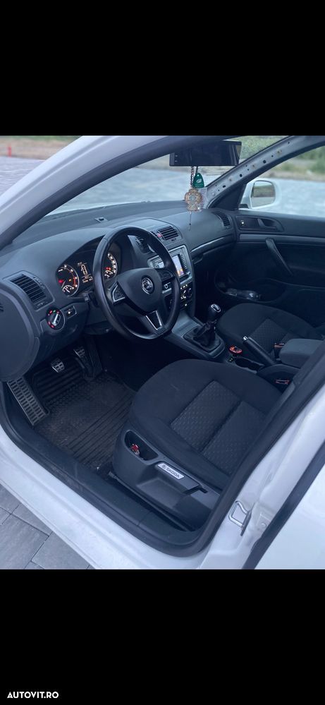 Skoda Octavia 1.6 MPI - 8