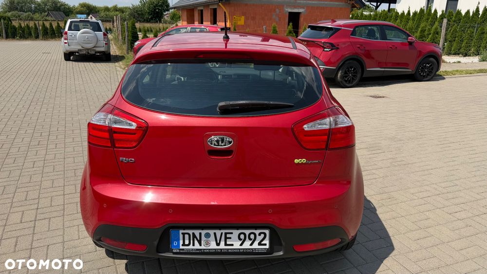 Kia Rio 1.4 Spirit - 8
