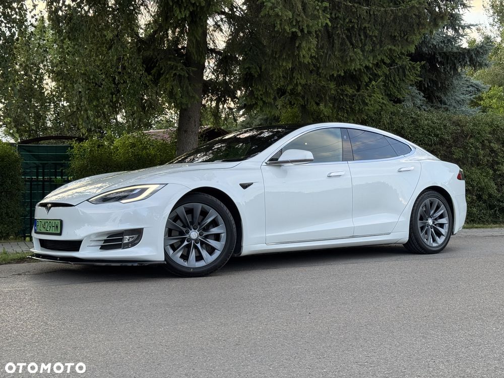 Tesla Model S Long Range Plus - 8