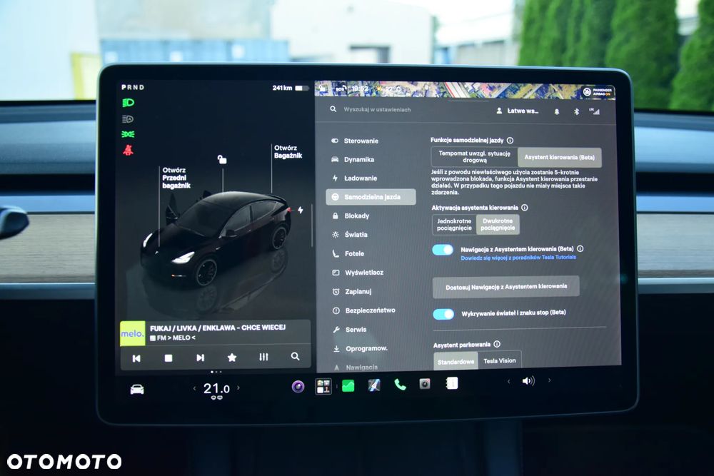 Tesla Model Y - 36