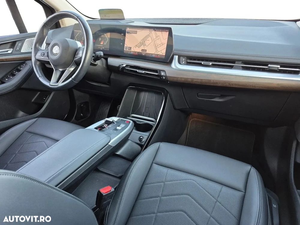 BMW Seria 2 218i AT Sport Line - 9