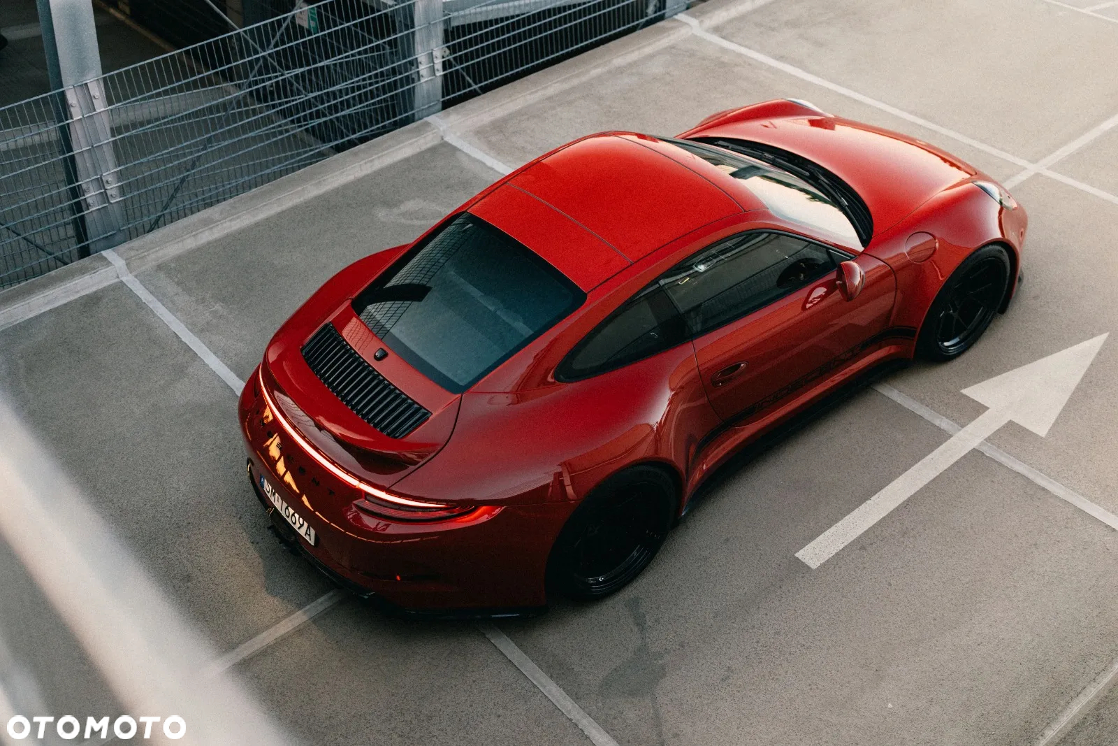 Porsche 911 Carrera S PDK - 30