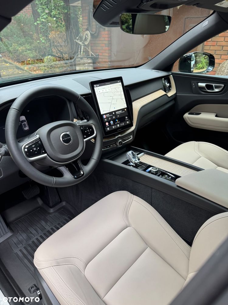 Volvo XC 60 - 22