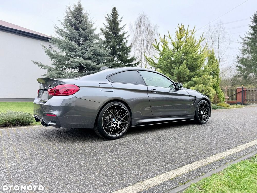 BMW M4 DKG Competition - 12