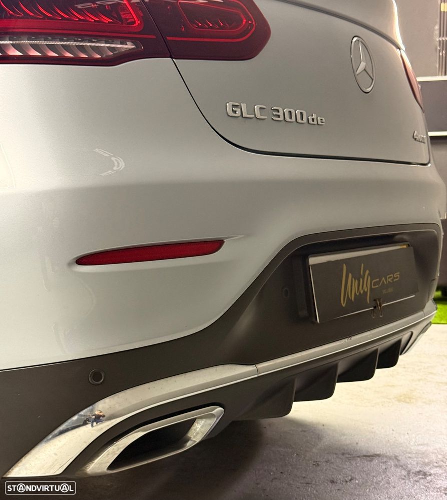 Mercedes-Benz GLC 300 de Coupe 4Matic 9G-TRONIC AMG Line - 15