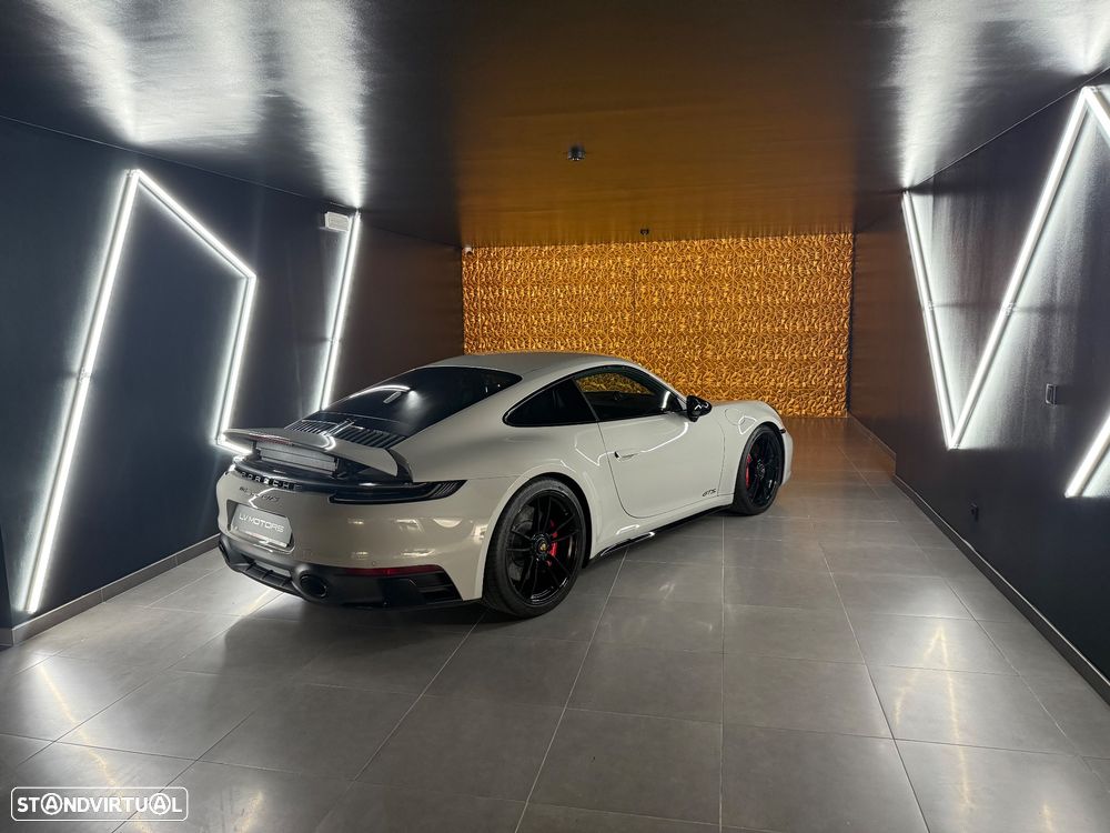 Porsche 911 (992) Carrera GTS PDK - 13