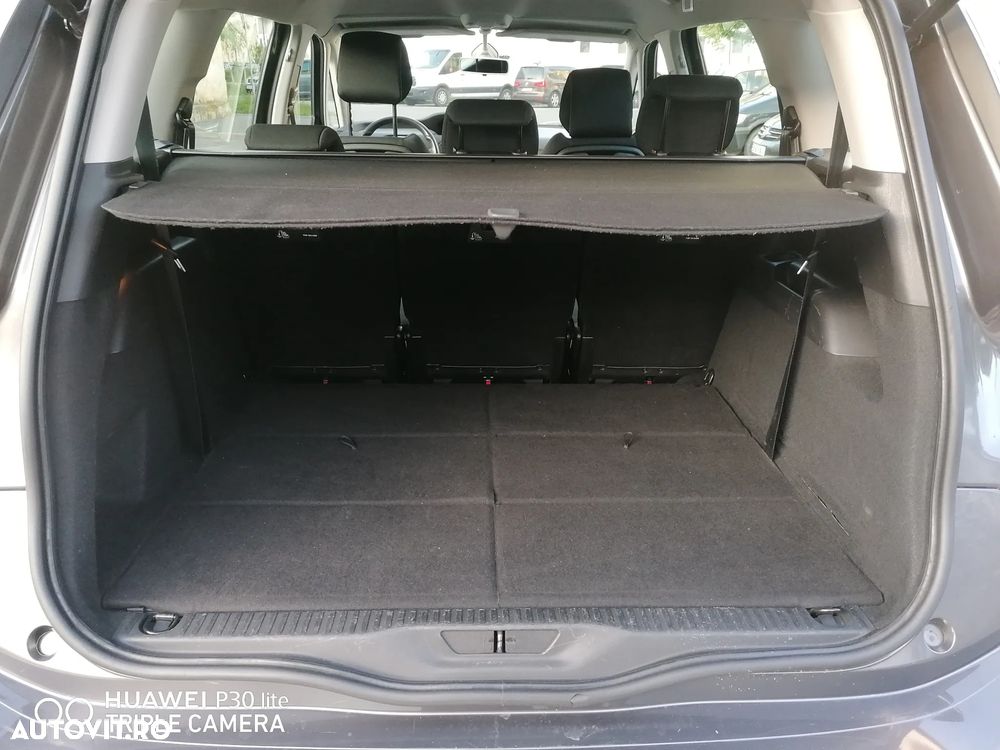 Citroën C4 Picasso BlueHDi 120 SELECTION - 10
