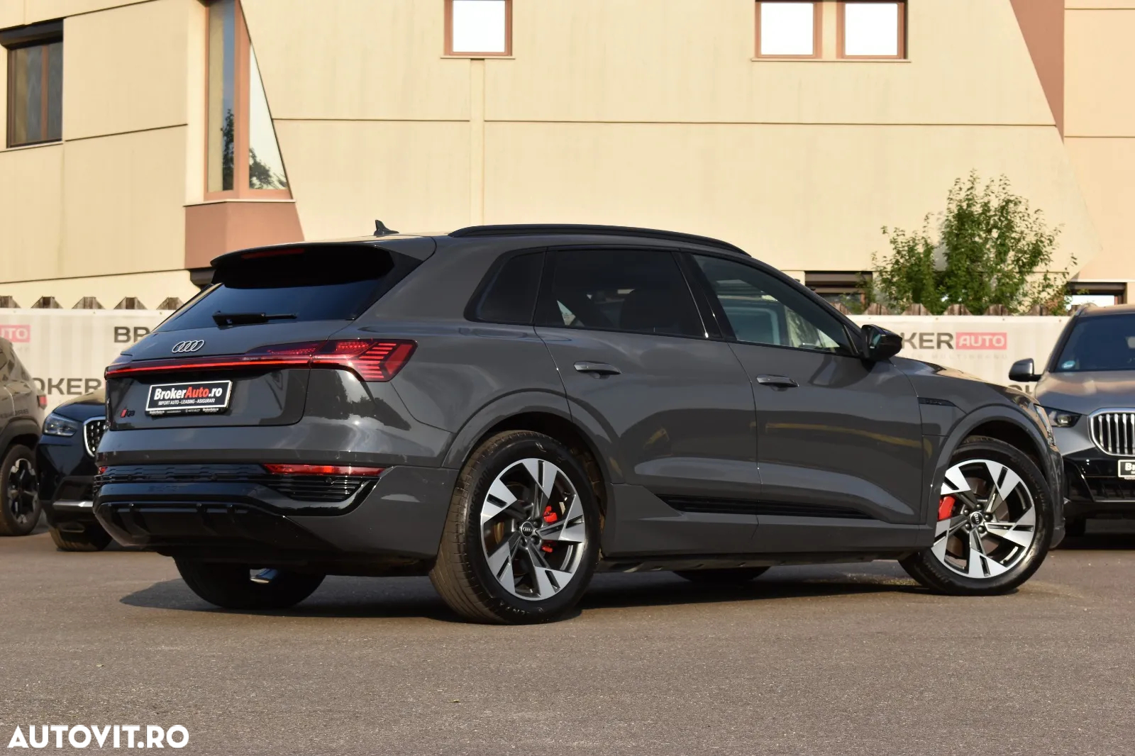 Audi Q8 - 4
