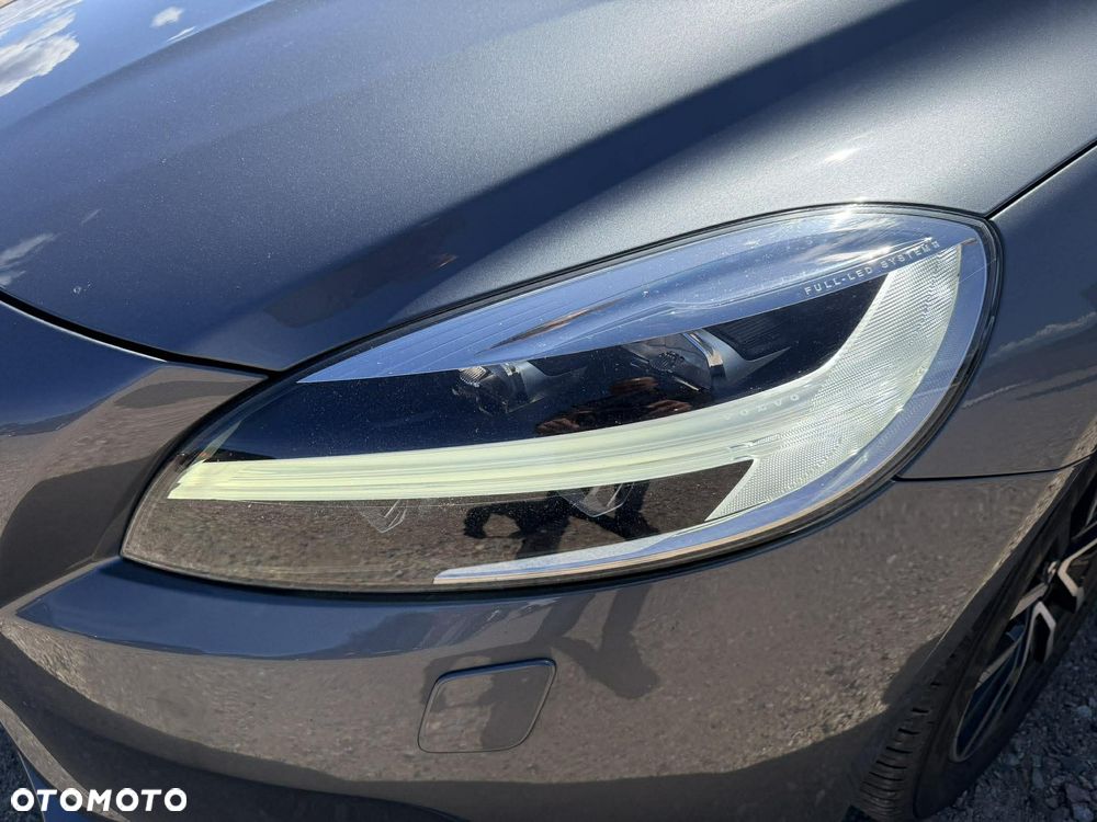 Volvo V40 D3 Geartronic - 14