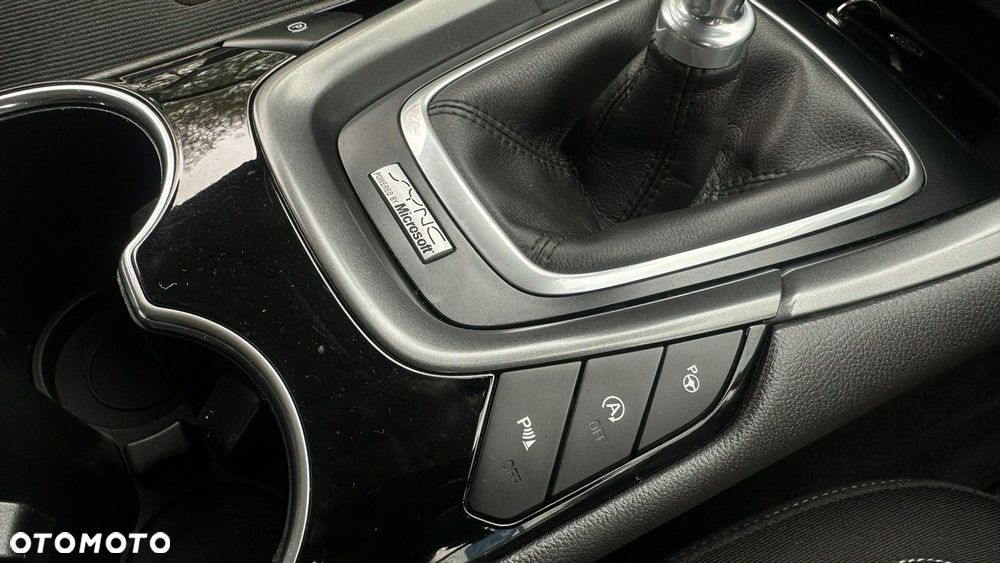 Ford Mondeo - 20