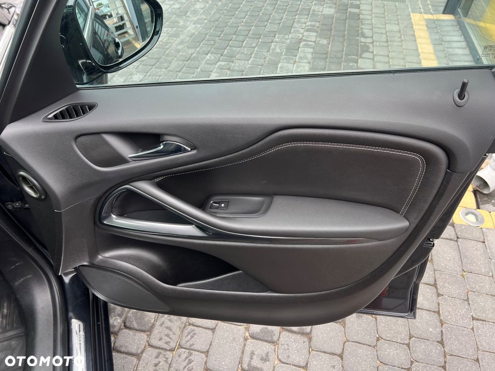 Opel Zafira 2.0 CDTI Enjoy EcoFLEX S&S - 28
