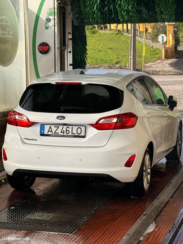 Ford Fiesta 1.5 TDCi Titanium - 4