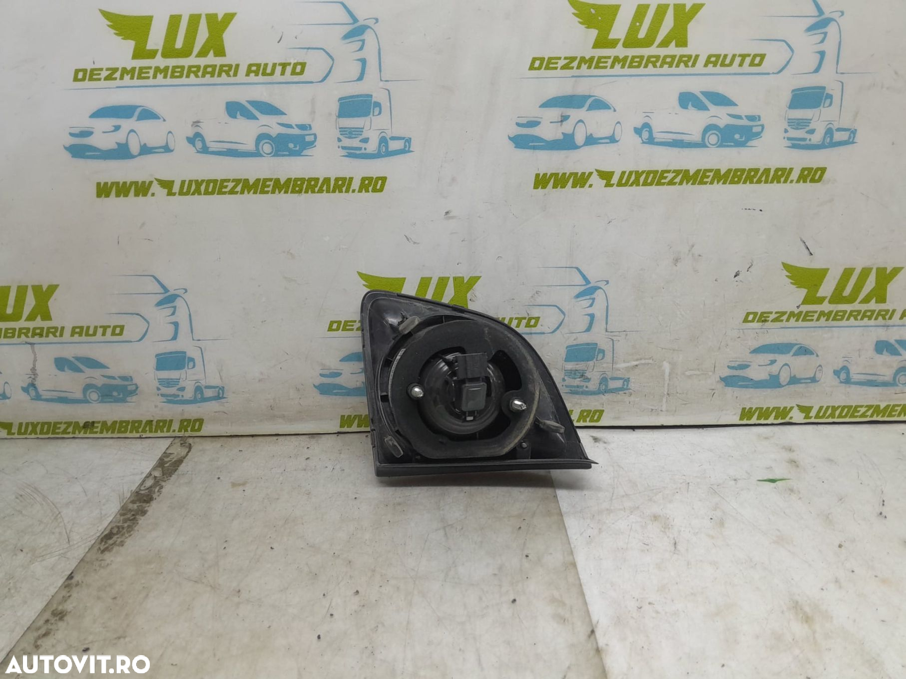 Stop stanga haion 89037923 Volkswagen VW Golf Plus 1 [2004 - 2009] - 2