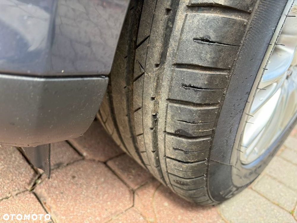 Ford Focus 1.6 Titanium - 13