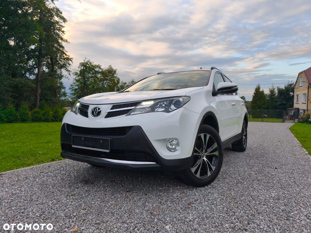 Toyota RAV4 2.0 D-4D 4x2 Start-Stop Comfort - 4