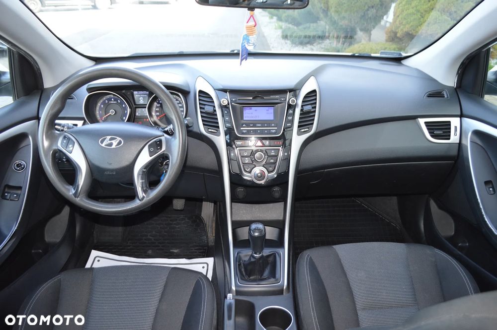 Hyundai i30 - 16