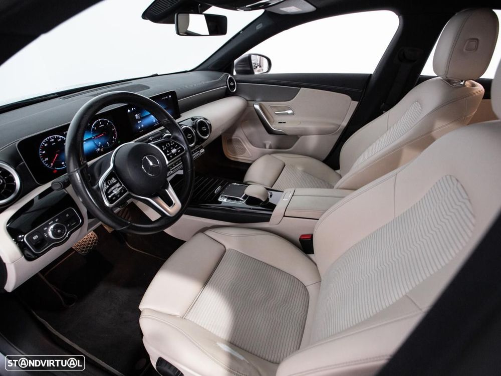 Mercedes-Benz CLA 180 - 8