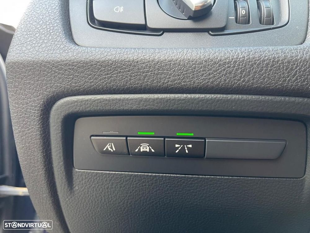 BMW 320 d xDrive Advantage Auto - 12