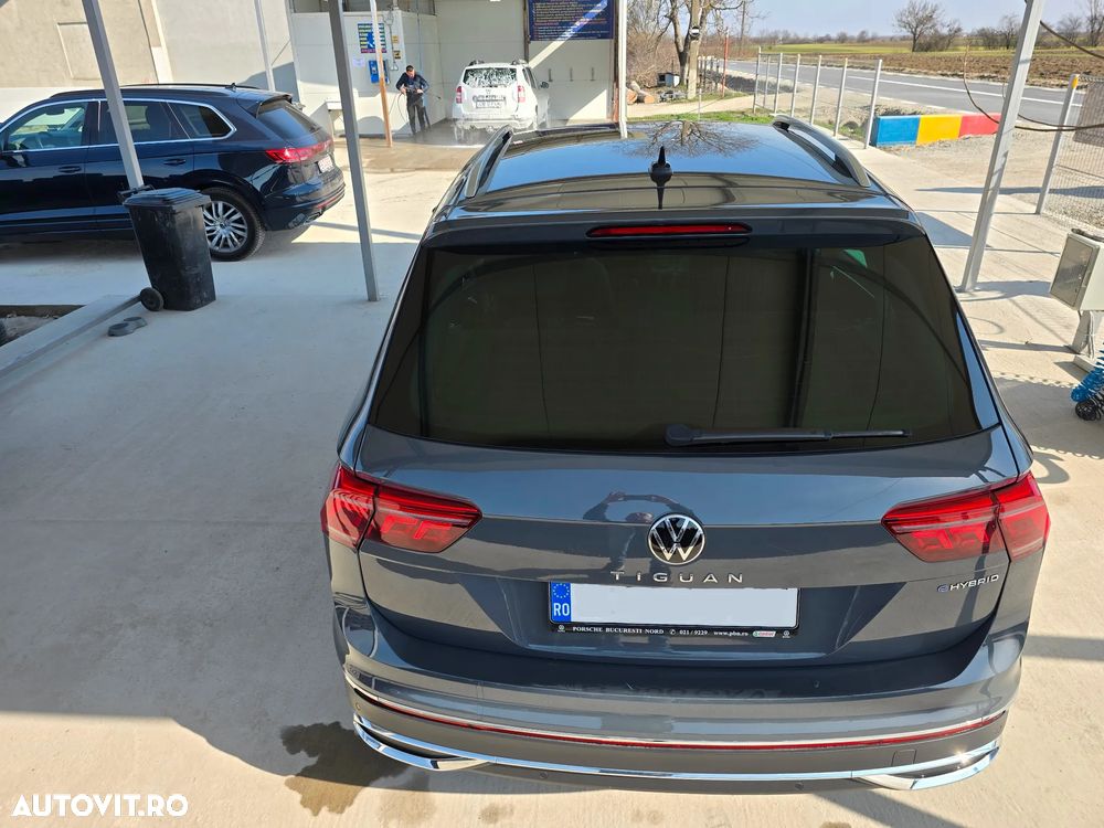 Volkswagen Tiguan - 5
