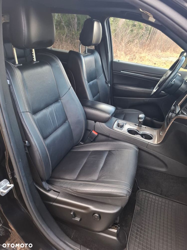 Jeep Grand Cherokee 5.7 V8 HEMI Overland - 19