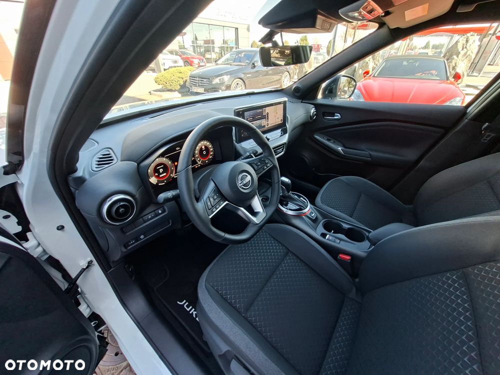 Nissan Juke 1.0 DIG-T N-Connecta DCT - 9