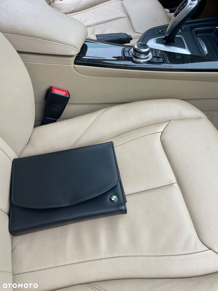 BMW Seria 3 318d Luxury Line - 11