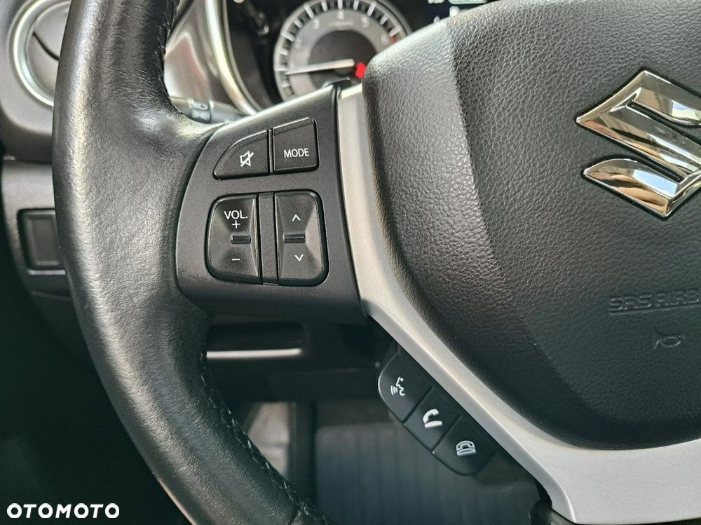 Suzuki Vitara 1.4 T Boosterjet S 4WD - 24