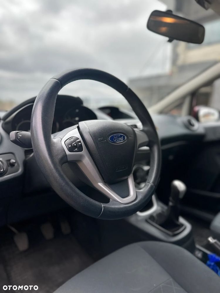 Ford Fiesta 1.4 Gold X (SVP) - 11