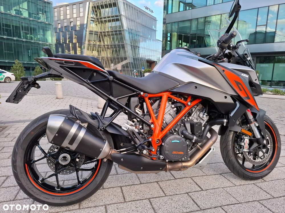 KTM Super Duke - 30