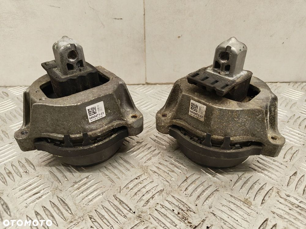 BMW 5 G30 PODUSZKA SILNIKA PRAWA LEWA 6864828 6878247 - 1