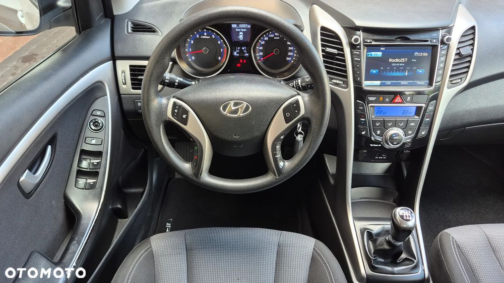 Hyundai i30 1.4 BlueDrive Comfort - 12