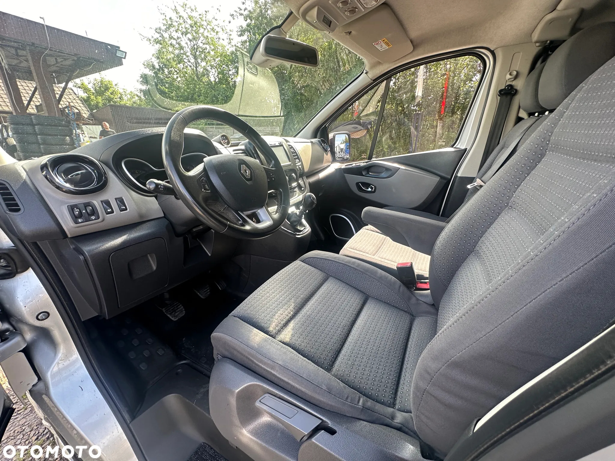Renault Trafic - 34