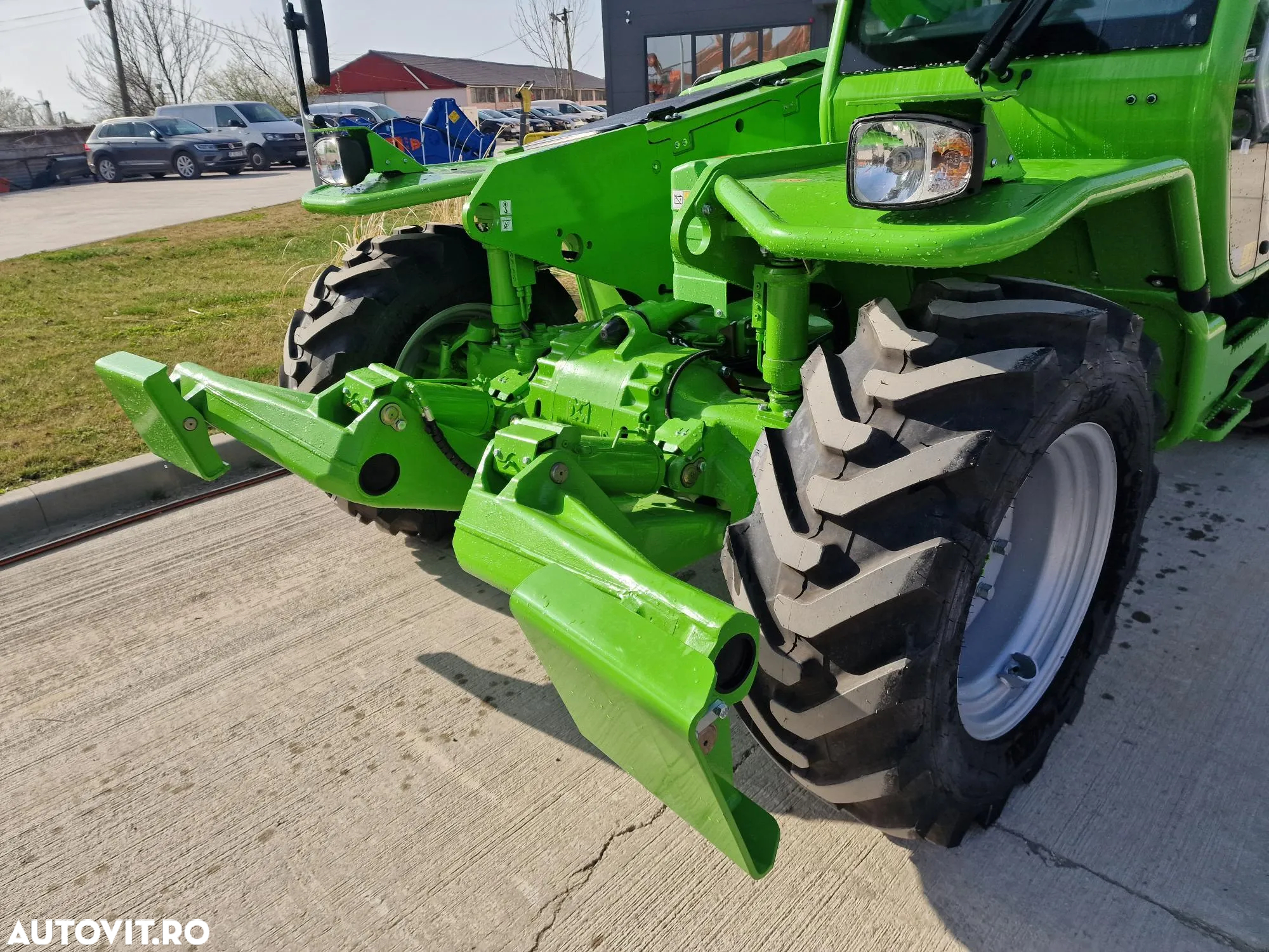 Merlo P40.17, inaltime ridicare 17m, ridica 4 tone primul tronson, Aer cond, garantie 1 an, posibilitate leasing 5 ani, produs in ITALIA, cale fata, cupa 1mc, furci PROMOTIE 103900 EUR+Tva - 14