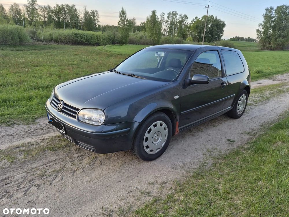 Volkswagen Golf 1.9 TDI Basis - 1