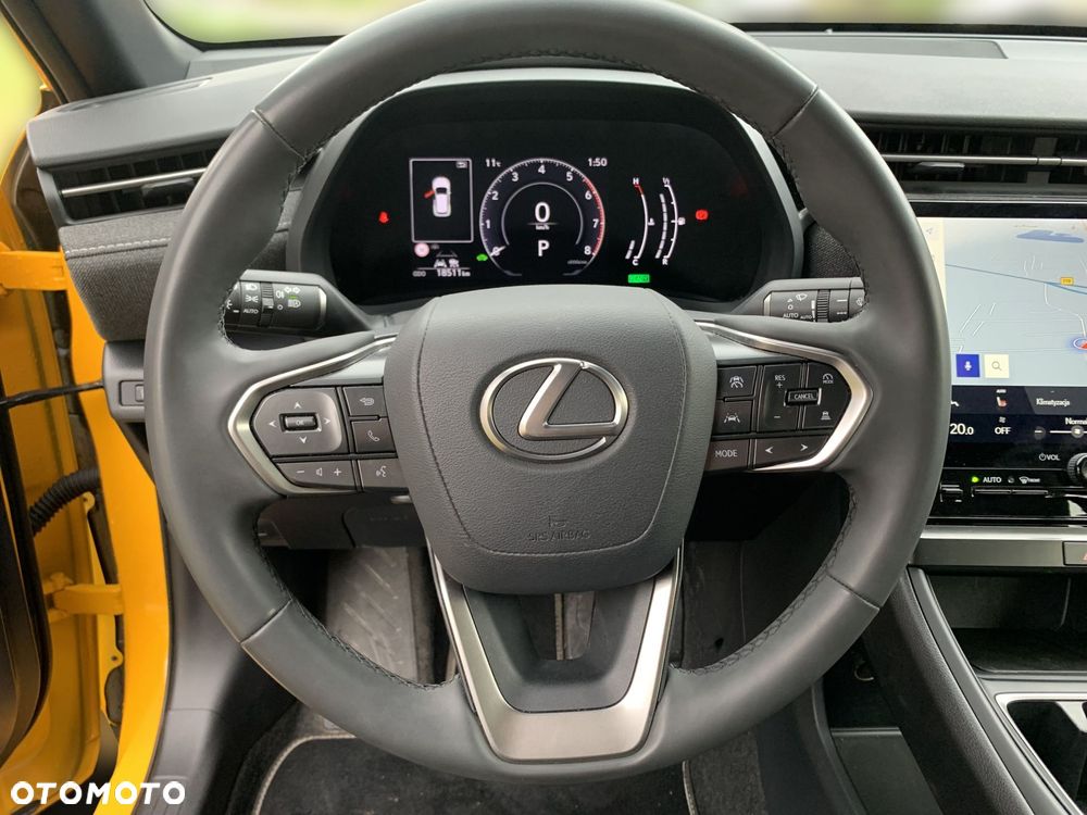 Lexus LBX 1.5 Hybrid - 15