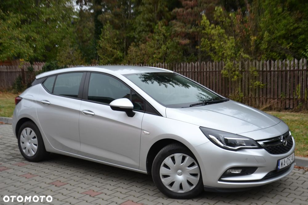 Opel Astra 1.4 T Enjoy - 1
