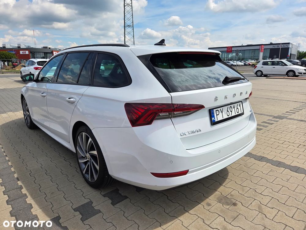 Skoda Octavia 2.0 TDI 4x4 Style DSG - 6