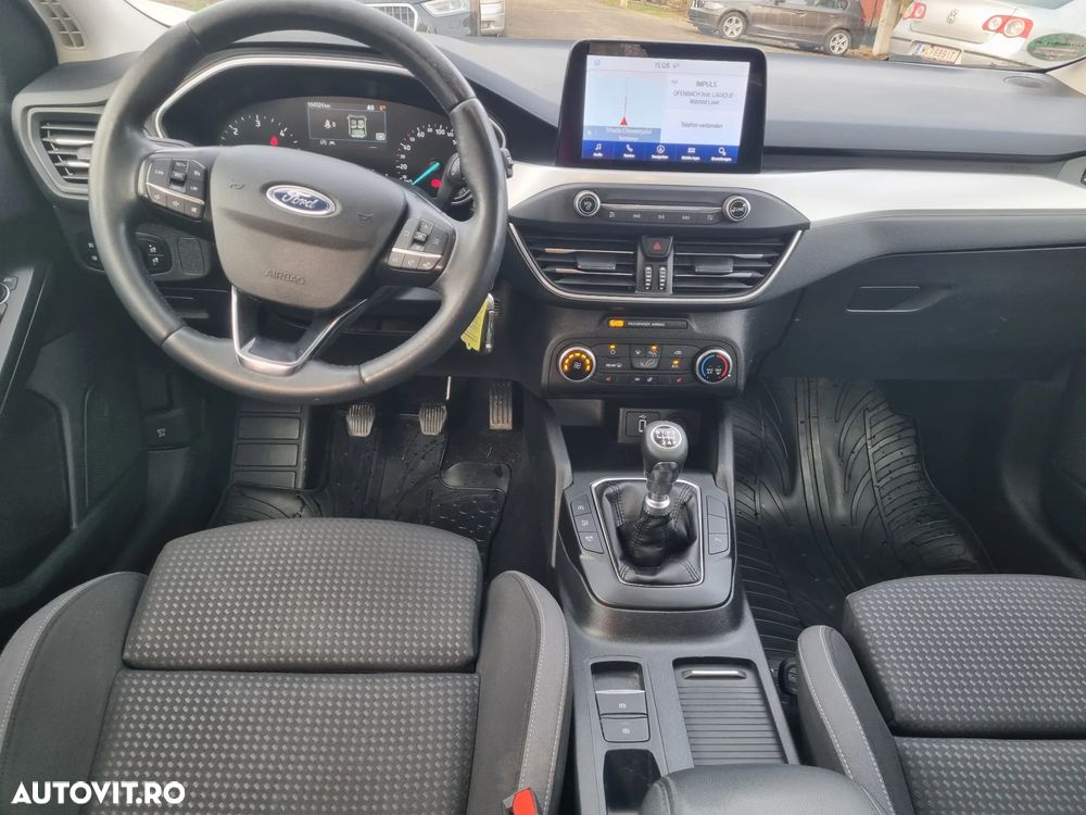 Ford Focus 1.5 EcoBlue Start-Stopp-System TITANIUM - 7