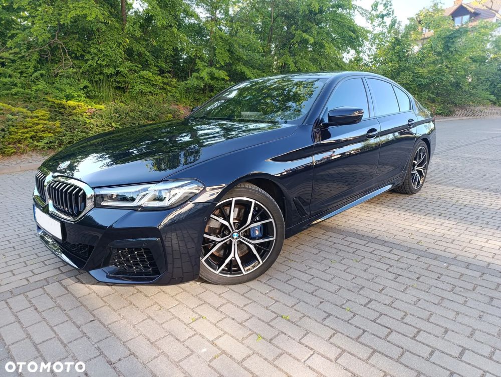 BMW Seria 5 540i xDrive M Sport Edition - 1