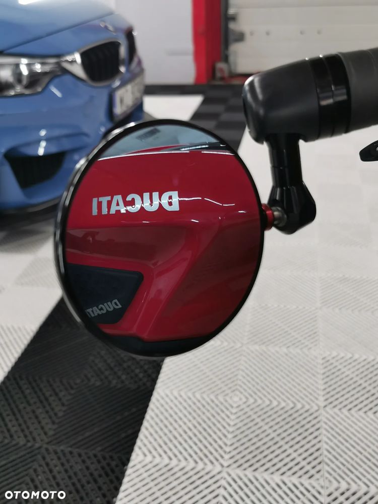 Ducati Streetfighter 1098 - 38