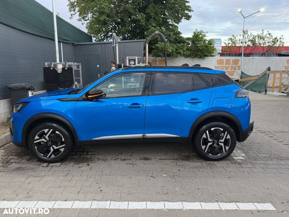 Peugeot 2008 1.2 L PureTech STT EAT8 Allure - 2