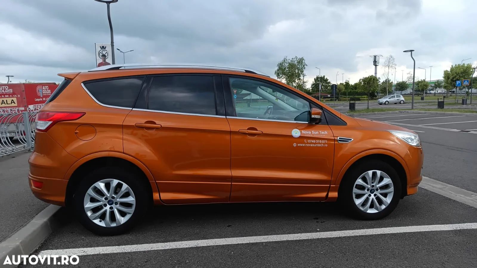 Ford Kuga 2.0 TDCi Powershift 4WD Titanium - 1