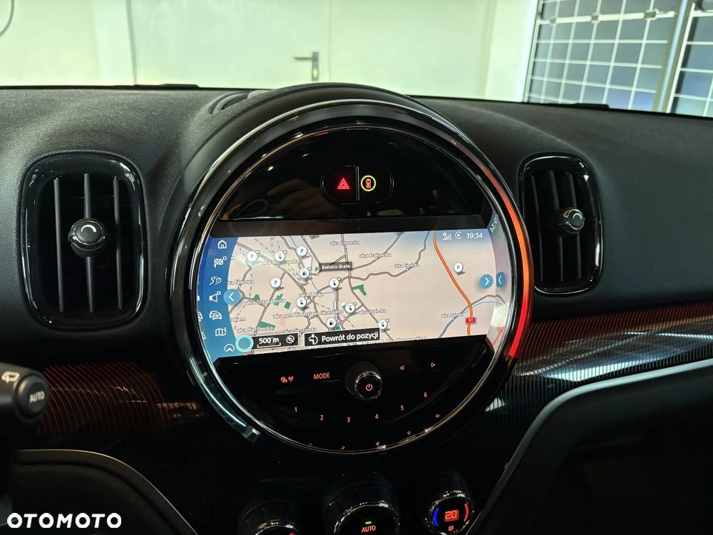 MINI Countryman - 24