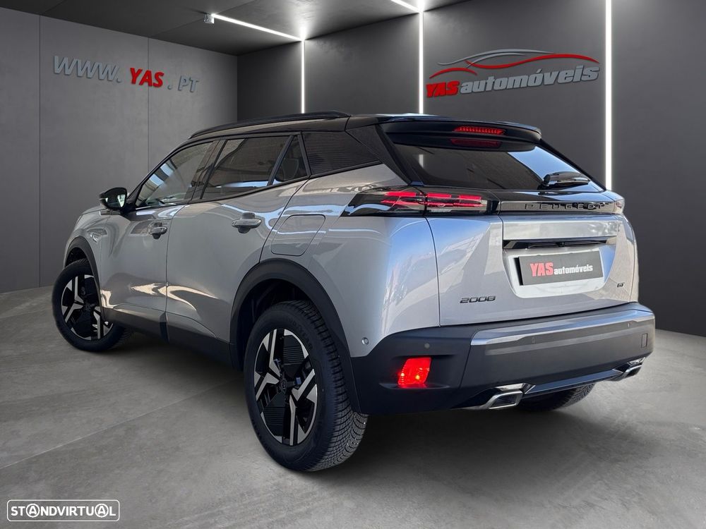 Peugeot 2008 1.2 PureTech GT EAT8 - 21