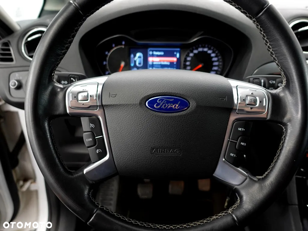 Ford S-Max 2.0 TDCi Titanium - 22