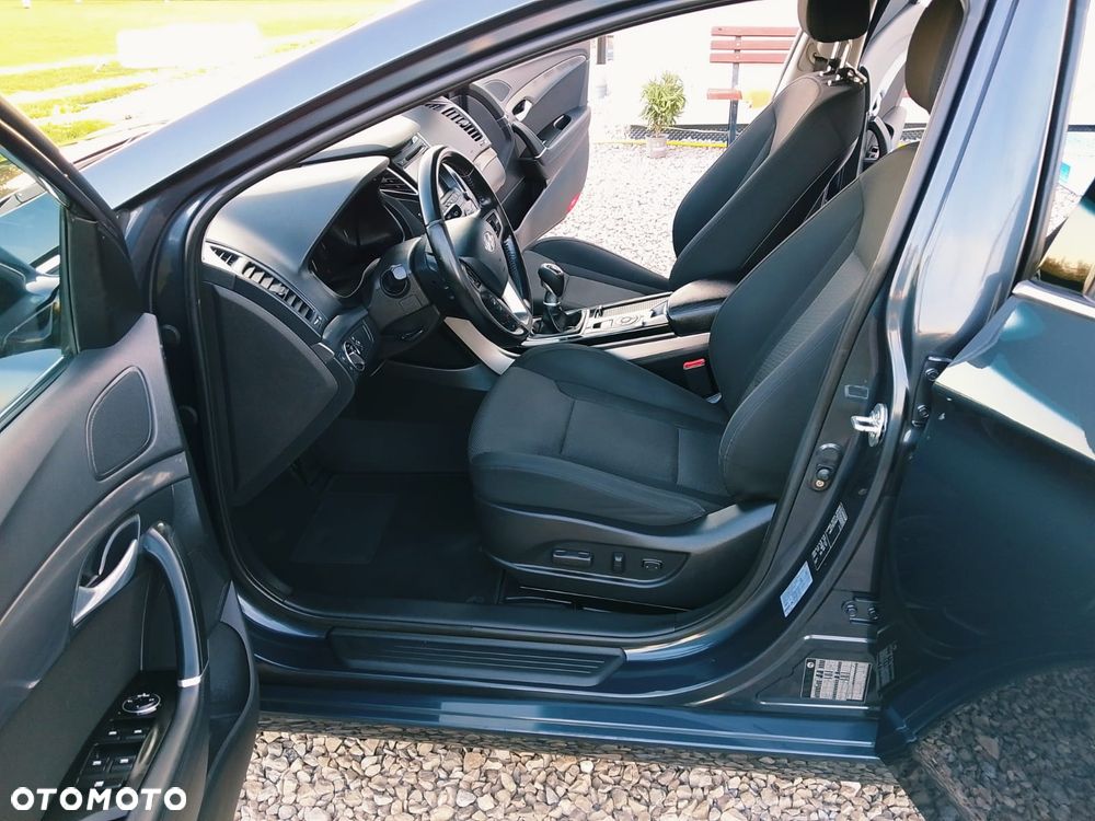 Hyundai i40 i40cw 1.6 Fifa World Cup Edition - 10