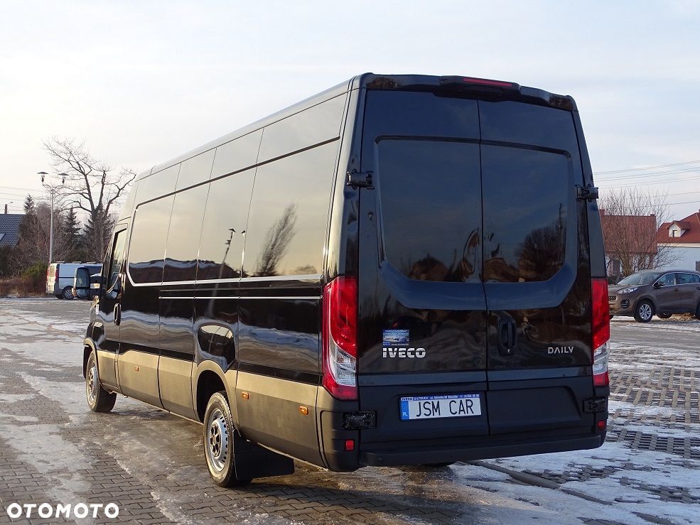 Iveco Daily 35S18 L4H2 3.0 180 Hi-MATIC FULL LED Blaszak Furgon UNIKAT!! JAK NOWY!! Salon PL 1 Wł.!! - 11