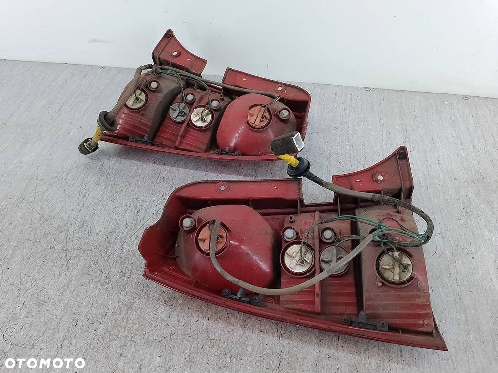 LAMPY TYŁ KOMPLET KIA PICANTO I HATCHBACK - 2