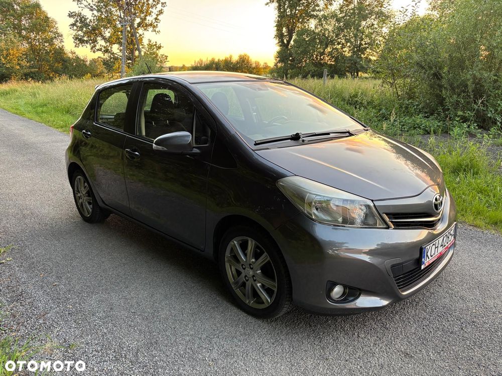 Toyota Yaris 1.33 VVT-i Multi Mode Executive - 1