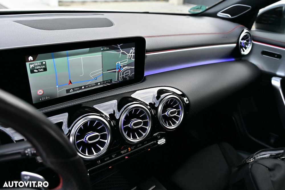 Mercedes-Benz CLA 250 7G-DCT AMG Line - 16